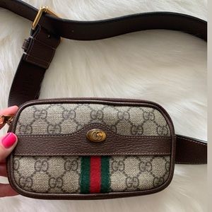 Gucci fanny pack / belt bag